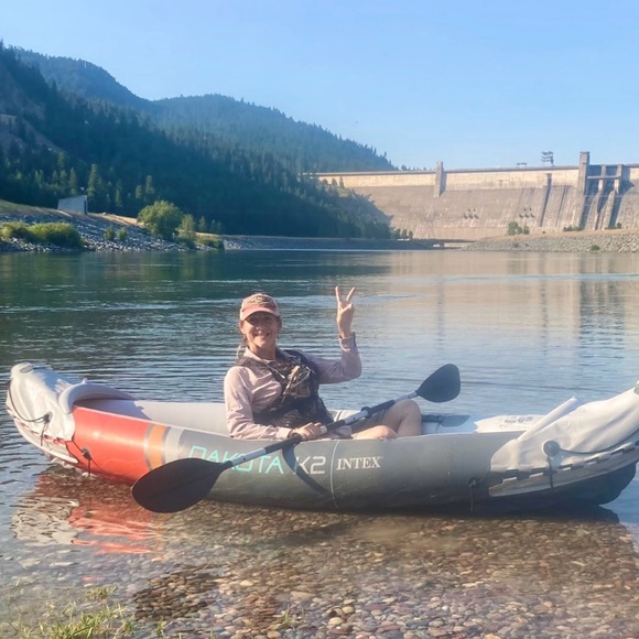 Meet your Posher, Gabriela - Picture 2 of 7